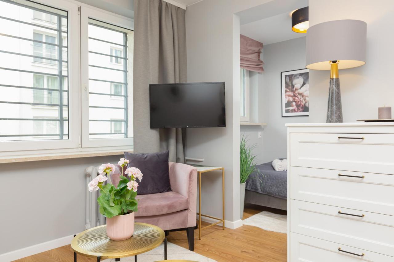 City Center Apartment Near The Vistula By Noclegi Renters 바르샤바 외부 사진