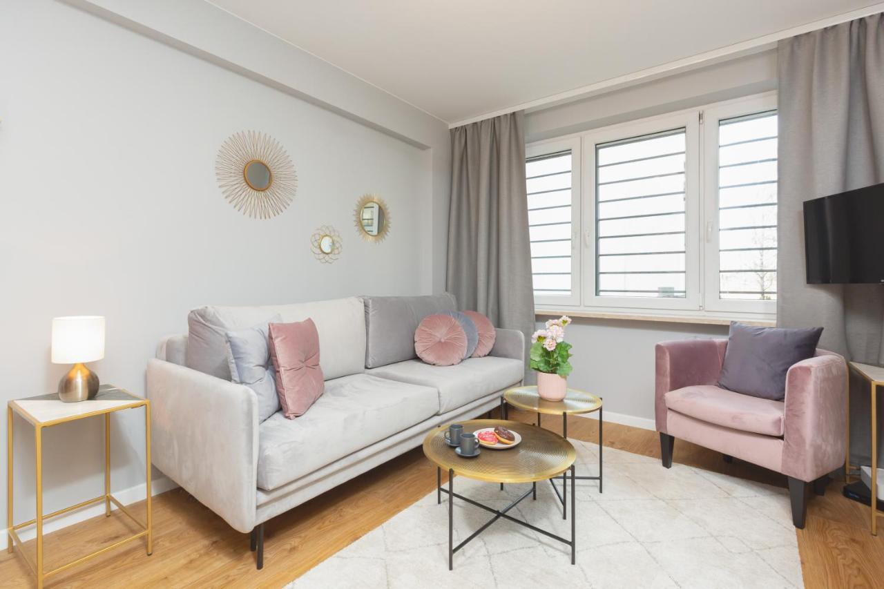City Center Apartment Near The Vistula By Noclegi Renters 바르샤바 외부 사진