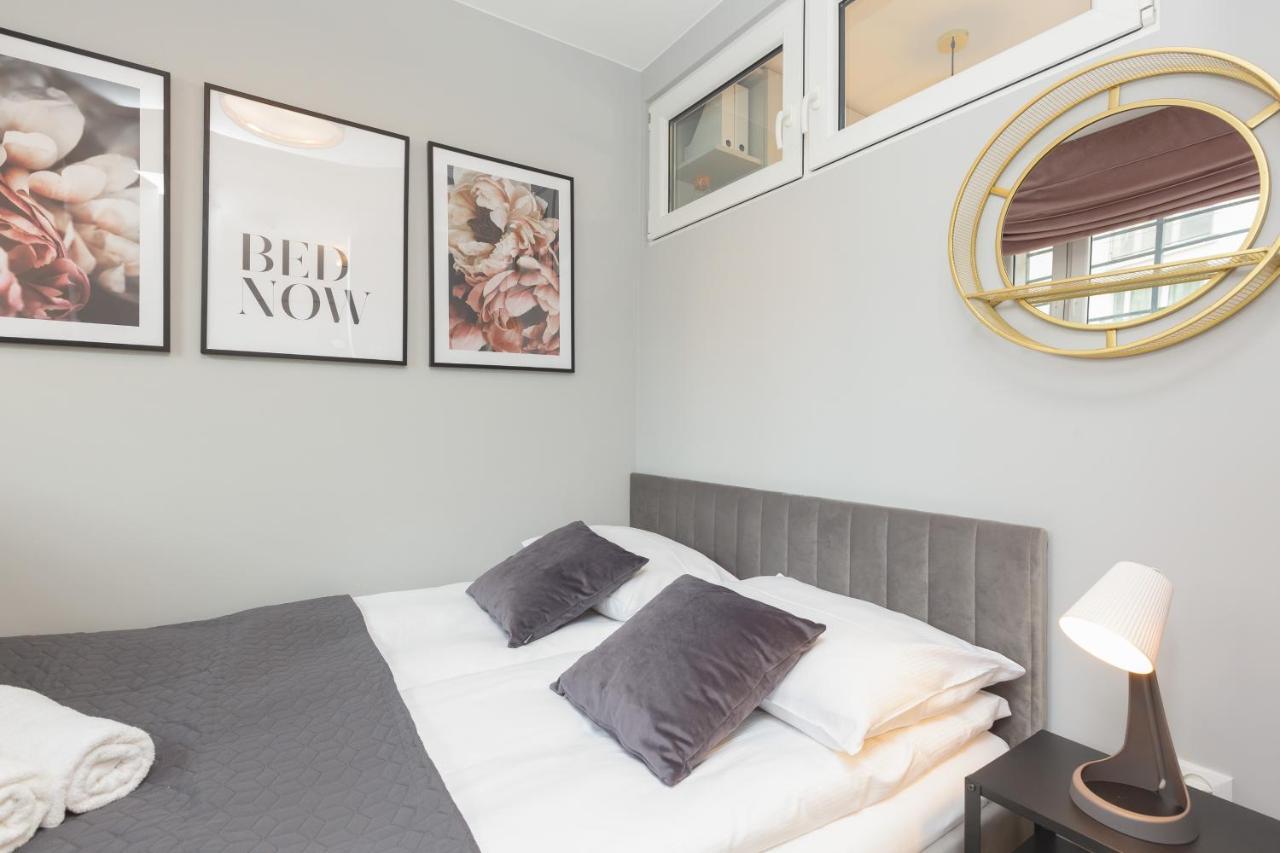 City Center Apartment Near The Vistula By Noclegi Renters 바르샤바 외부 사진
