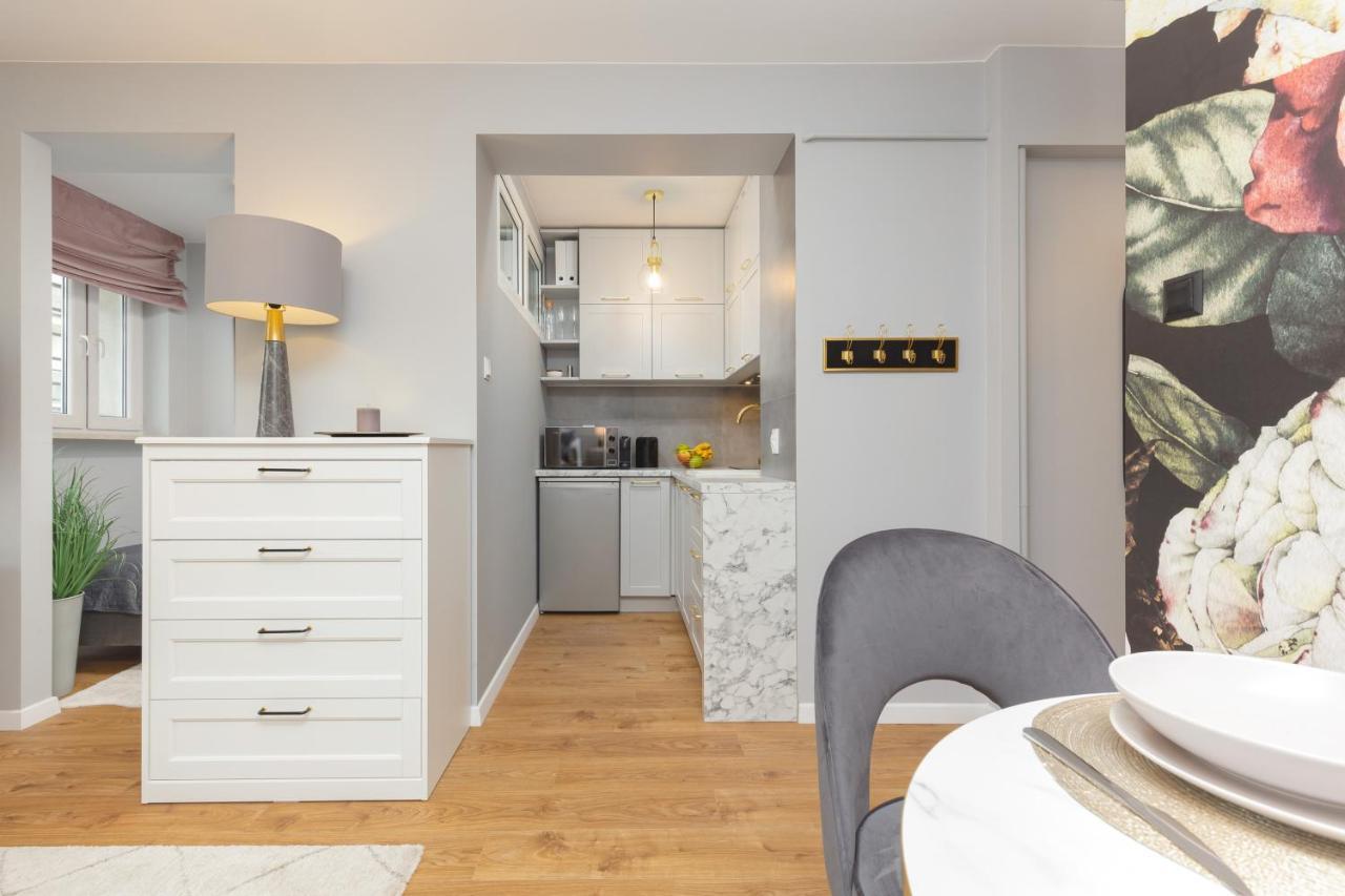 City Center Apartment Near The Vistula By Noclegi Renters 바르샤바 외부 사진